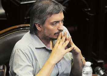 Máximo Kirchner renunció a la presidencia del bloque del FdT en Diputados, las razones