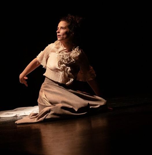 Zuleika Esnal: “Camille pagó un precio altísimo por querer ser artista”