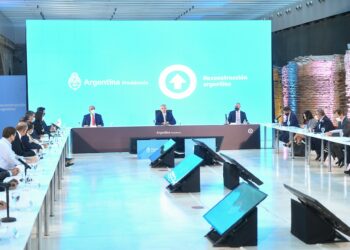 Alberto Fernández y Guzmán con gobernadores: “La palabra ajuste está desterrada de la discusión”