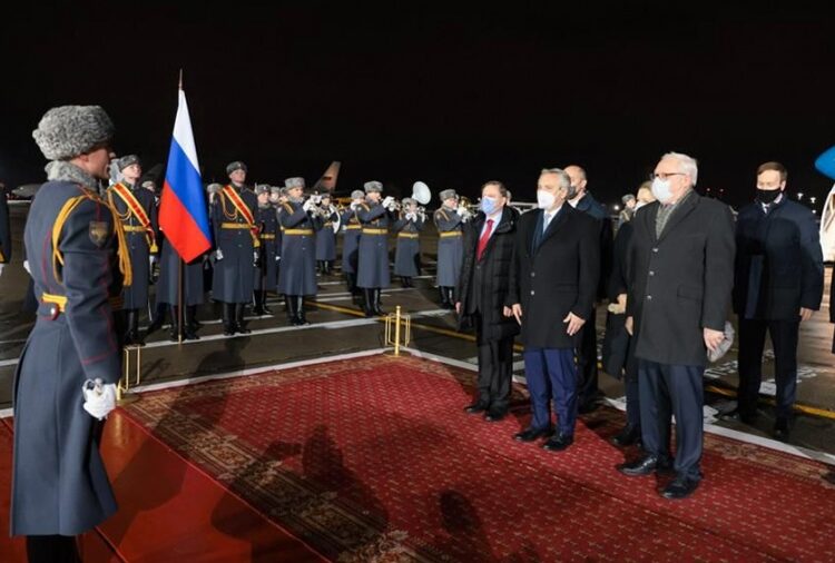 Alberto Fernández en Moscú: el jueves se reunirá con Vladimir Putin