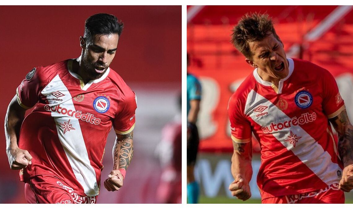 El doble 9 en el fútbol argentino: ¿Obligación o necesidad?