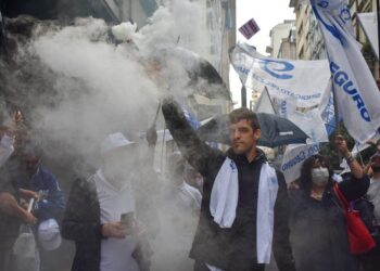 Sindicato del Seguro movilizó reclamando la reapertura de paritarias