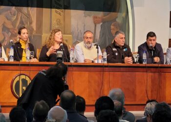 La CGT firmó un convenio con el Sedronar. Capacitaciones y contención frente a los “consumos problemáticos”