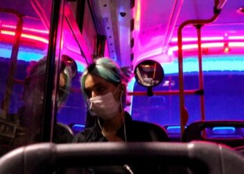 Reloj, soledad: desarma y sangra