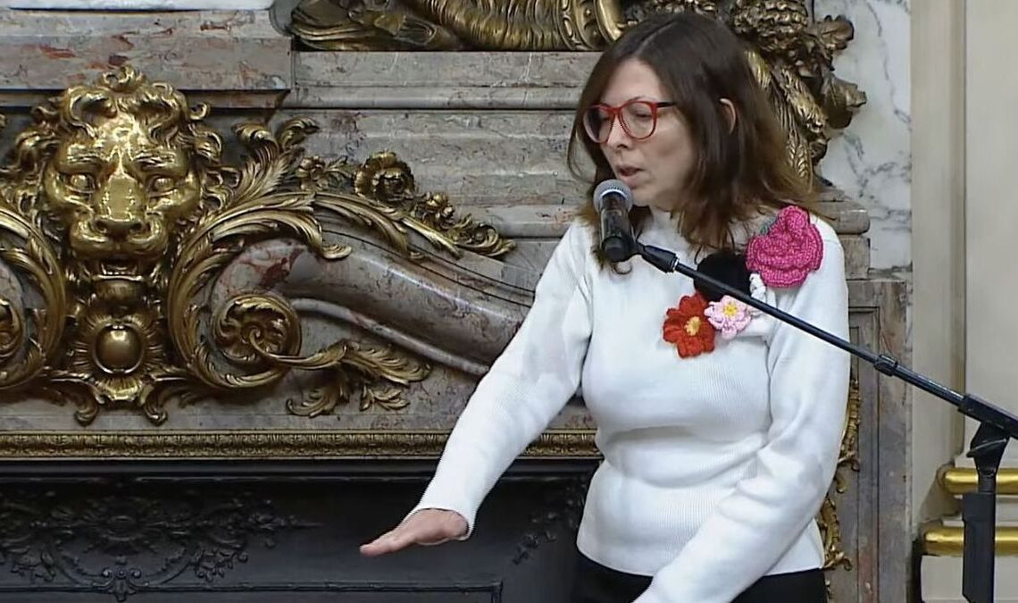 Batakis: “Creo en el equilibrio fiscal y tenemos que avanzar en ese sentido”