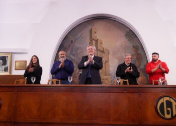 Alberto Fernández en CGT. El recuerdo de Perón, definiciones y respuestas