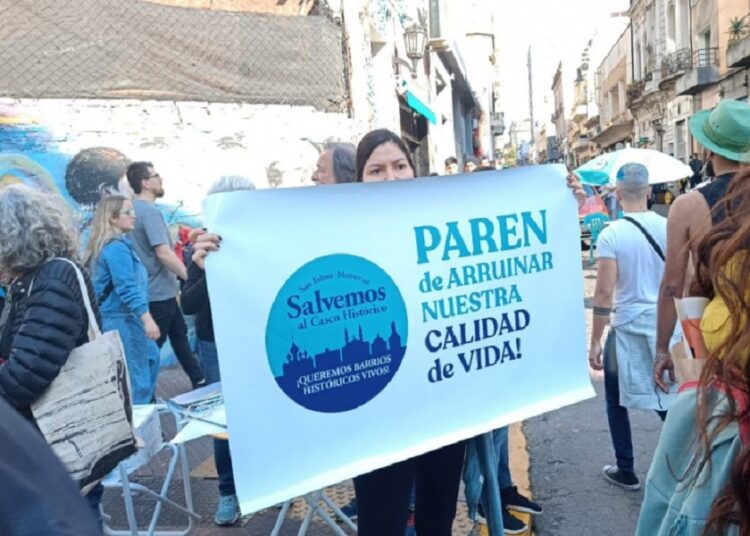 Vecinos contra la modificación del Casco Histórico. “Están destruyendo la identidad del barrio”