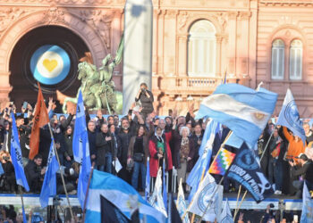 El documento que se leyó en Plaza de Mayo: “La paz social es una responsabilidad colectiva”