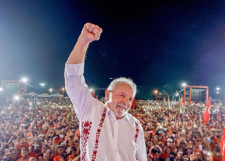 Brasil. Lula es electo presidente