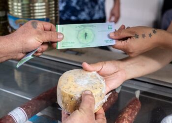 Empresas recuperadas presentaron la moneda propia MIA