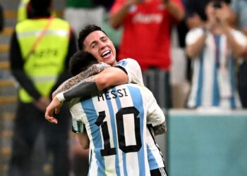 Argentina 2-0 México: Fútbol al borde del precipicio