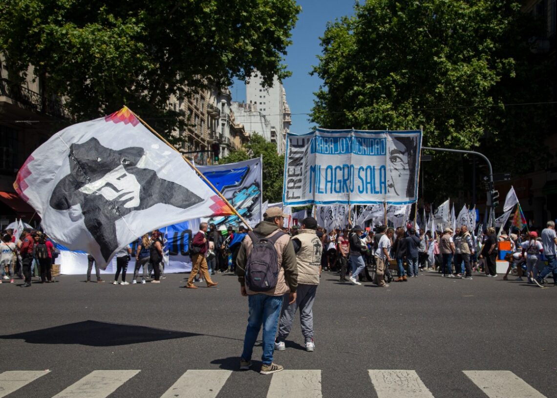 El Bloque Social por el Trabajo marchó contra el ajuste