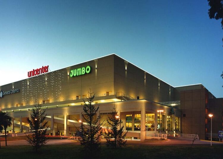 Detectaron que el 82% de los locales del shopping Unicenter no cumplía con la normativa laboral