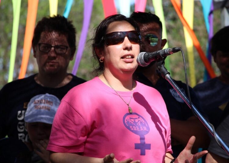 La carrera de obstáculos de una trabajadora industrial