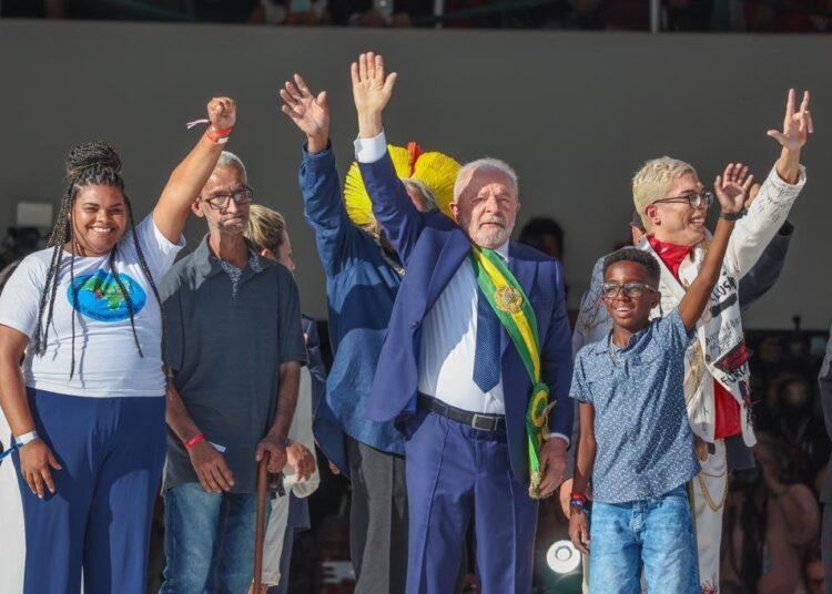 Esperanza renovada. Lula asumió su tercer mandato presidencial