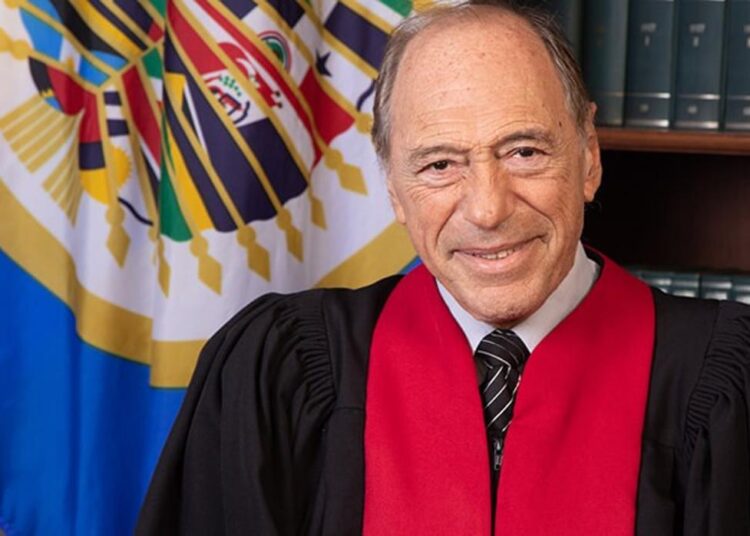 Raúl Zaffaroni: “Cristina no está inhabilitada porque la sentencia no está firme”