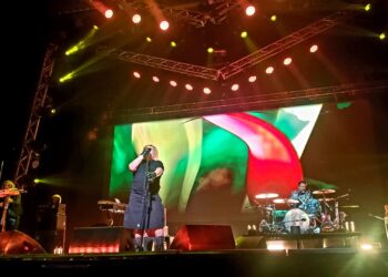 Riesgo Rex: Massacre pisó fuerte en la Calle Corrientes