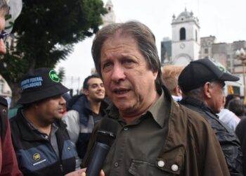 Héctor Amichetti: “La única fuerza que tenemos para dar batalla es con el pueblo organizado y movilizado”