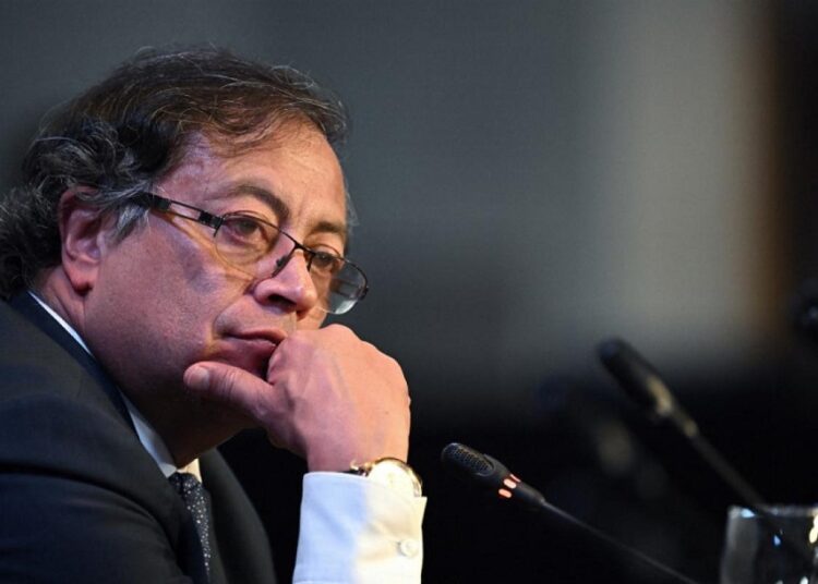 Colombia. El congreso impidió el tratamiento de la reforma laboral de Petro