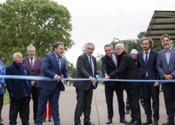 Reapertura de Fanazul. “Esta industria es muy importante para la defensa nacional y la soberanía”