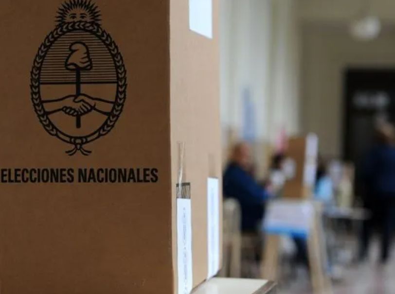 Ausentes con aviso: el silencioso movimiento ahí abajo