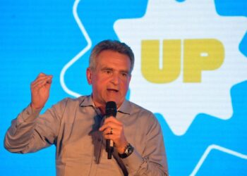 Agustín Rossi: “En las elecciones se disputan dos modelos de sociedad”