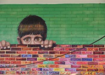 Si ves al futuro dile que no venga