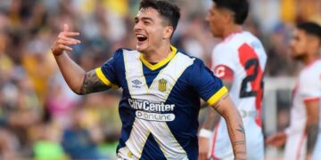 Polémica por la camiseta escocesa de Rosario Central