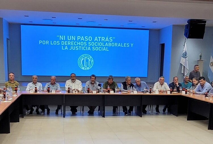 Crónicas Gremiales. La CGT activa plan de lucha ante DNU y medidas económicas de Milei
