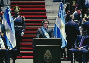 Foro Economía y Trabajo: “El Gobierno hunde la economía”