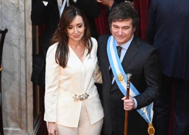 Historiadores revisionistas publicaron un documento contra Milei