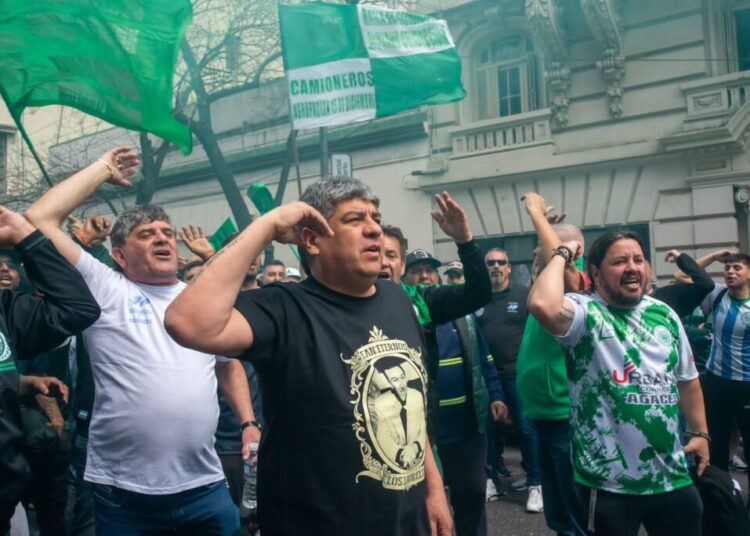 Paritarias de Camioneros. La provocación del Gobierno y la advertencia del gremio, qué dicen las leyes