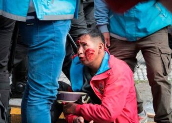 “Made in EEUU”: El Modelo represivo de palos y motosierra importado por el gobierno argentino