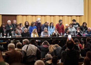 Marcharán al Senado durante el tratamiento de la Ley Bases