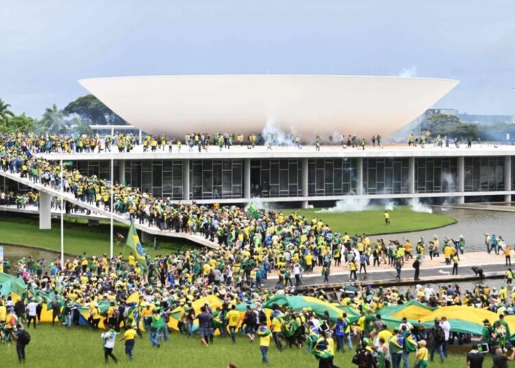 Parlamentarios del Mercosur reclaman al Gobierno argentino por la presencia de golpistas a Lula