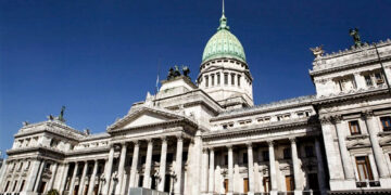 Ley Bases y Fiscal. Los debates en Diputados, el retroceso en derechos y un RIGI blindado