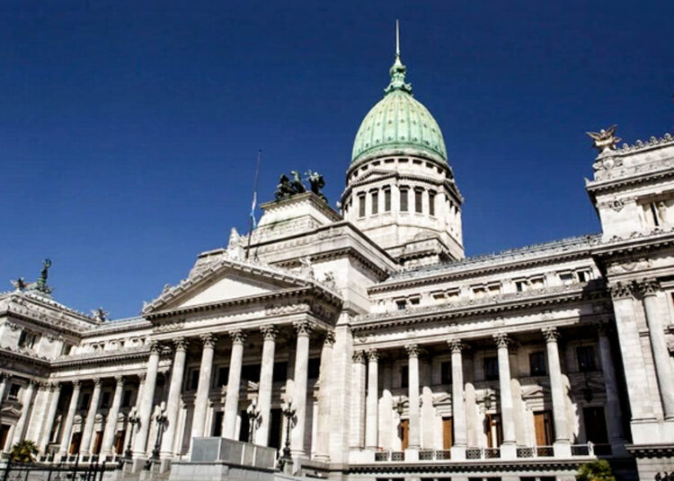 Ley Bases y Fiscal. Los debates en Diputados, el retroceso en derechos y un RIGI blindado