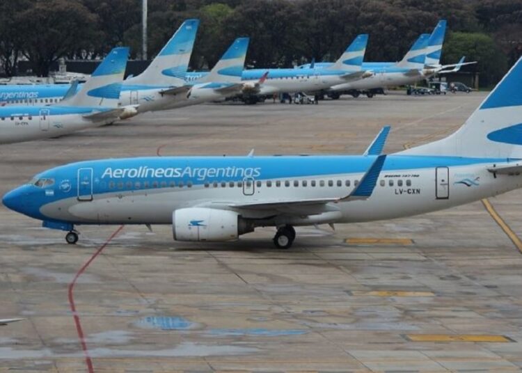 APLA y Aeronavegantes activan medidas de fuerza ante la falta de respuesta en la paritaria