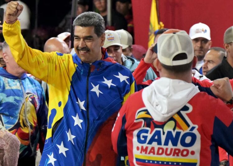 Inspectores de democracias