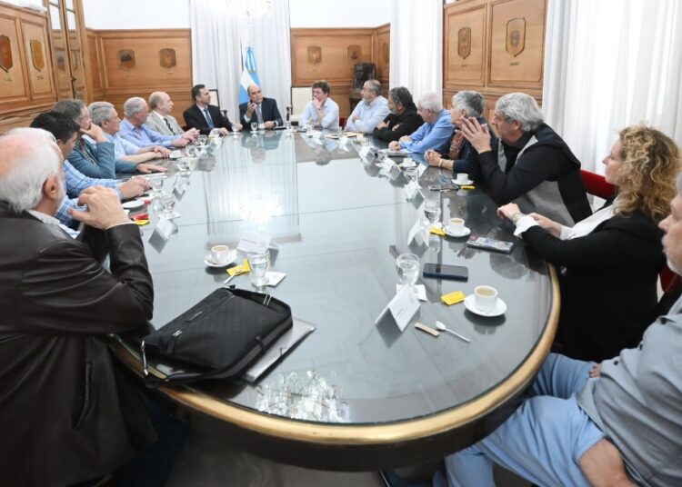 La conducción de la CGT se reunió con el Gobierno. Gerardo Martínez habló de “diálogo fructífero”