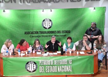 ATE lanzó un paro nacional y movilizara a Plaza de Mayo. Advierten por una nueva ola de despidos