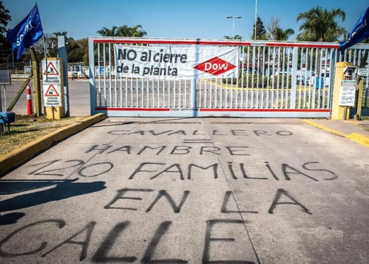 Dow Argentina cierra su planta en Santa Fe para importar desde Brasil