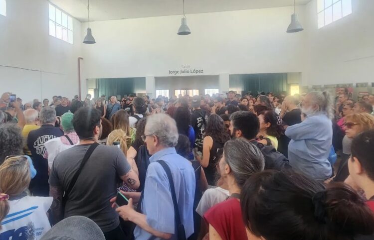 Centro Cultural Conti: cierre, protestas y un paso más en el desguace de la Secretaría de DDHH