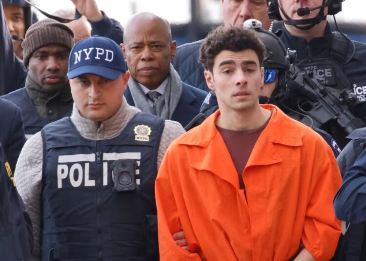 Diego Sztulwark: “Luigi Mangione disparó a una zona, a un lugar, en donde las palabras ya no alcanzan”