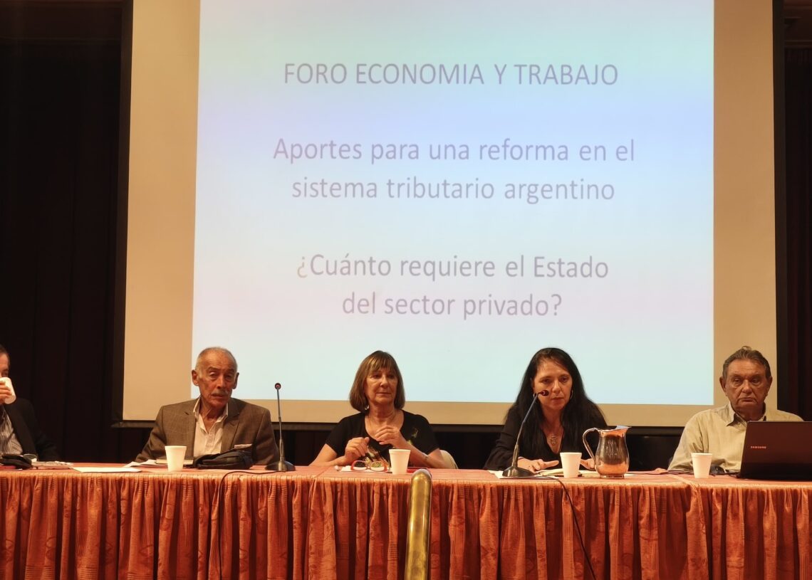 El Foro Economía y Trabajo presentó propuestas para una reforma tributaria progresiva