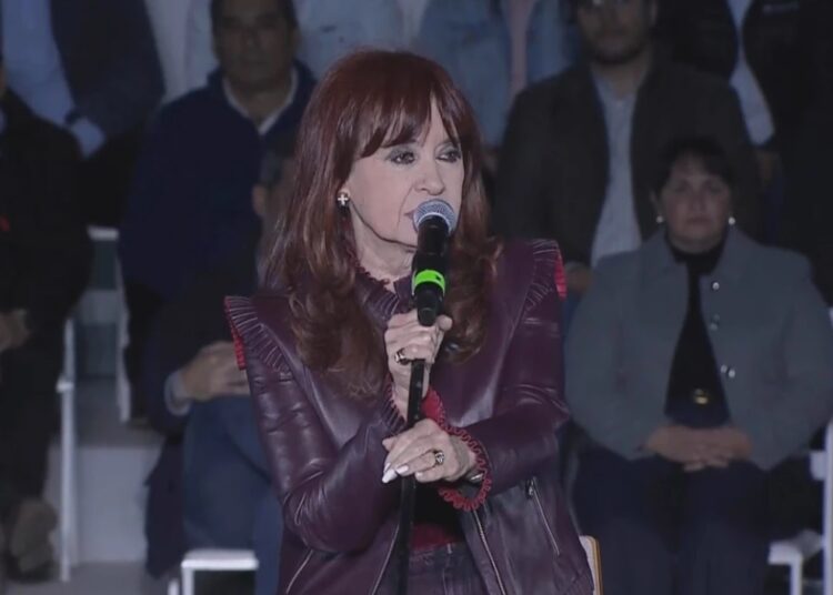 Cristina Kirchner: un inminente fallo de la Corte Suprema, una proscripción y un escenario imprevisible