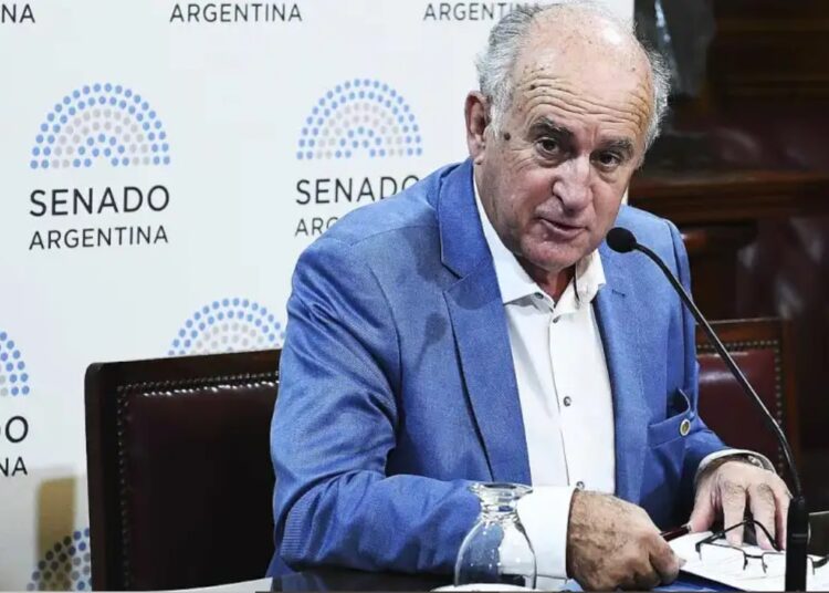 Oscar Parrilli: El Senado, YPF y la “proscripción domiciliaria” de Cristina Kirchner