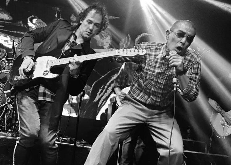 Una Obra Redonda: Volver a encontrar, en la historia de Los Redondos, la nuestra