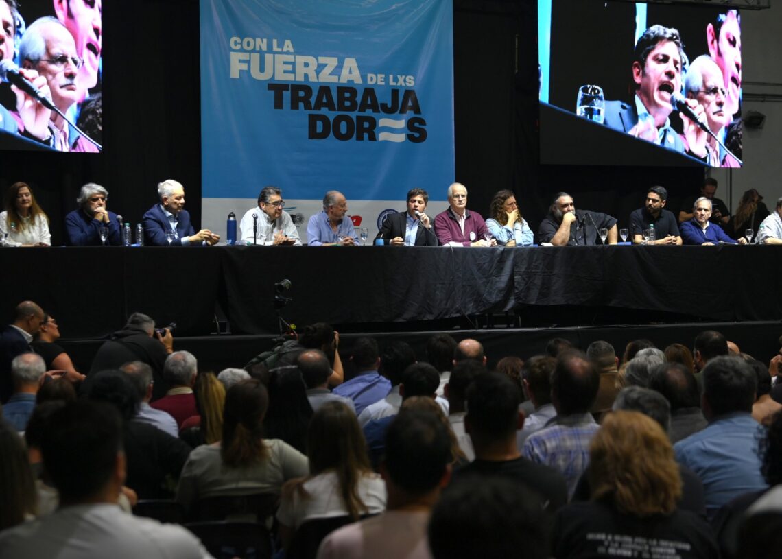 Candidatos de extracción sindical compartieron un acto con Kicillof en La Plata