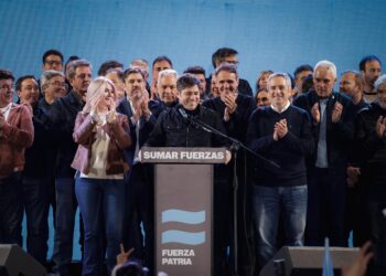 Paliza del peronismo a Milei en la provincia de Buenos Aires